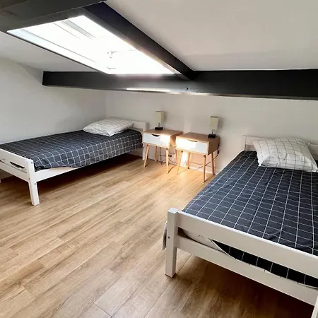 Duplex *